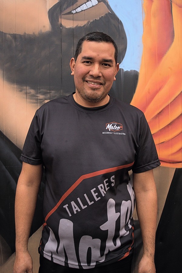 Mario, mecánico en Talleres Mateo 2.0